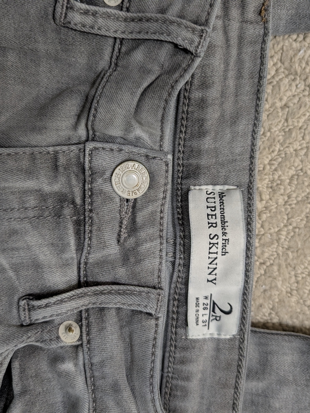 Abercrombie & Fitch Super Skinny Jeans in Gray Wash